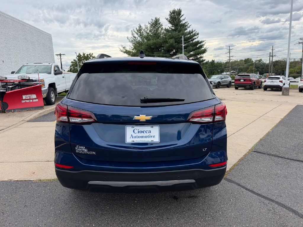 Used 2022 Chevrolet Equinox LT FWD image 6