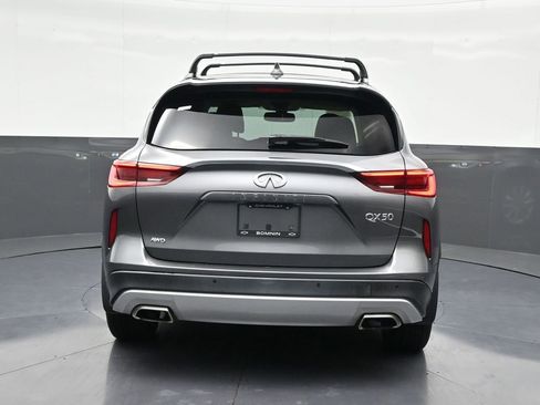Used 2019 INFINITI QX50 Essential w/ Premium Audio Package image 4