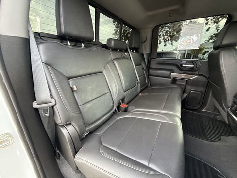 Used 2022 Chevrolet Silverado 2500 LTZ w/ LTZ Convenience Package image 27