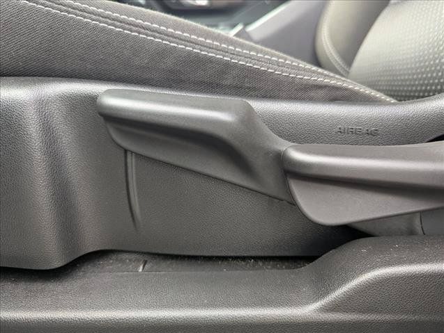 Used 2024 GMC Terrain SLE AWD/4WD image 11