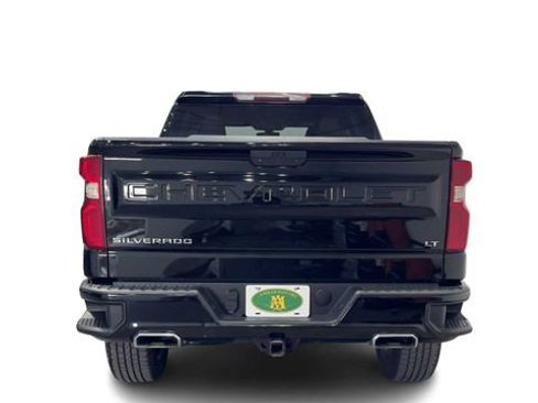 Used 2021 Chevrolet Silverado 1500 LT Trail Boss image 3