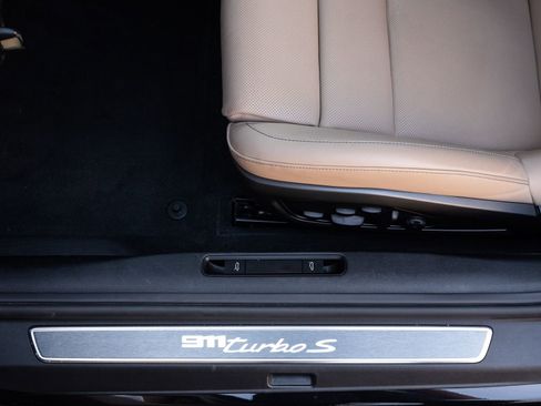 Certified 2024 Porsche 911 Turbo S AWD/4WD image 23