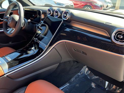 New 2026 Mercedes-Benz GLC 300 4MATIC image 24