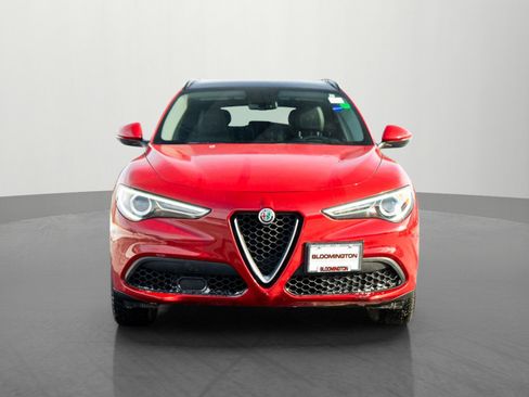 Used 2018 Alfa Romeo Stelvio Sport w/ Quick Order Package 22J Sport image 2