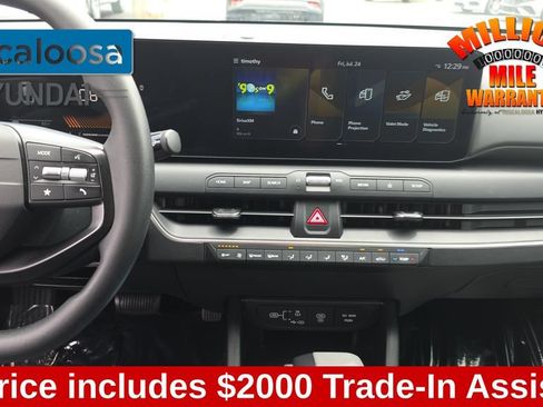 Used 2025 Kia K4 FWD image 26