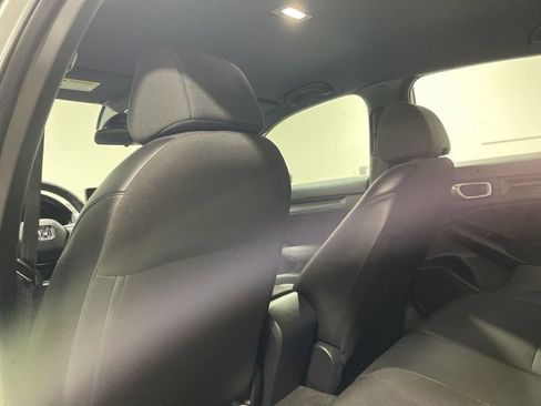 Used 2023 Honda Civic Sport image 16