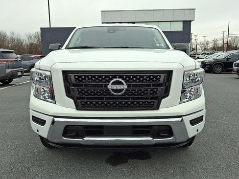 Certified 2024 Nissan Titan SV w/ Accessory Utility Package image 2