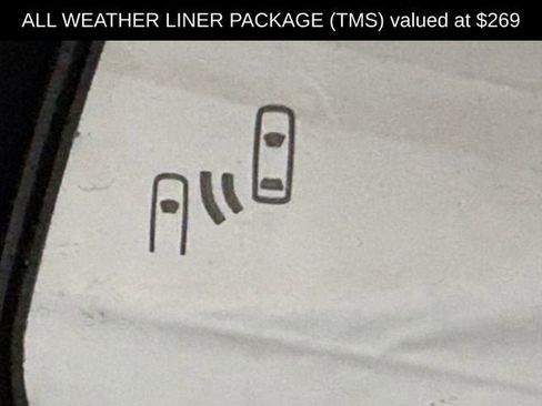 Used 2021 Toyota RAV4 XLE w/ Convenience Package image 8