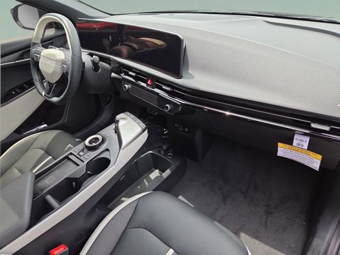 New 2025 Kia EV6 GT-Line RWD image 17