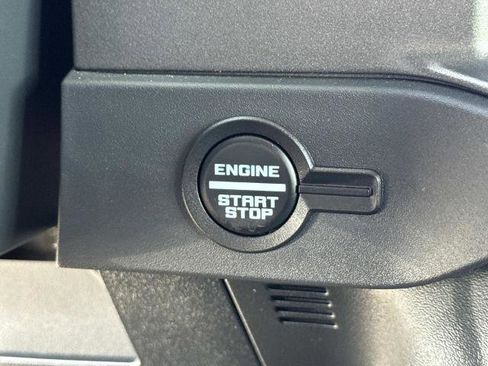 Certified 2025 Ford Bronco Big Bend image 17