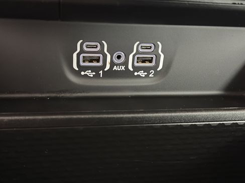 Used 2022 RAM 1500 Laramie image 26