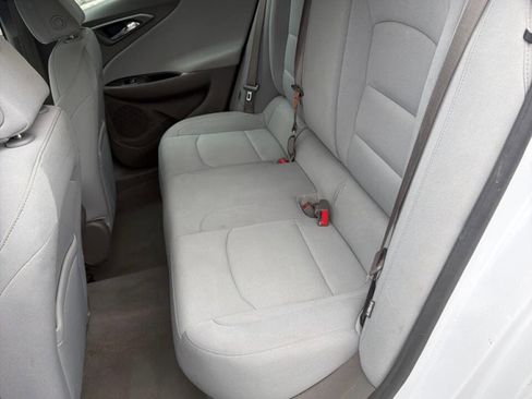 Used 2020 Chevrolet Malibu LS w/ Driver Confidence Package II FWD image 9