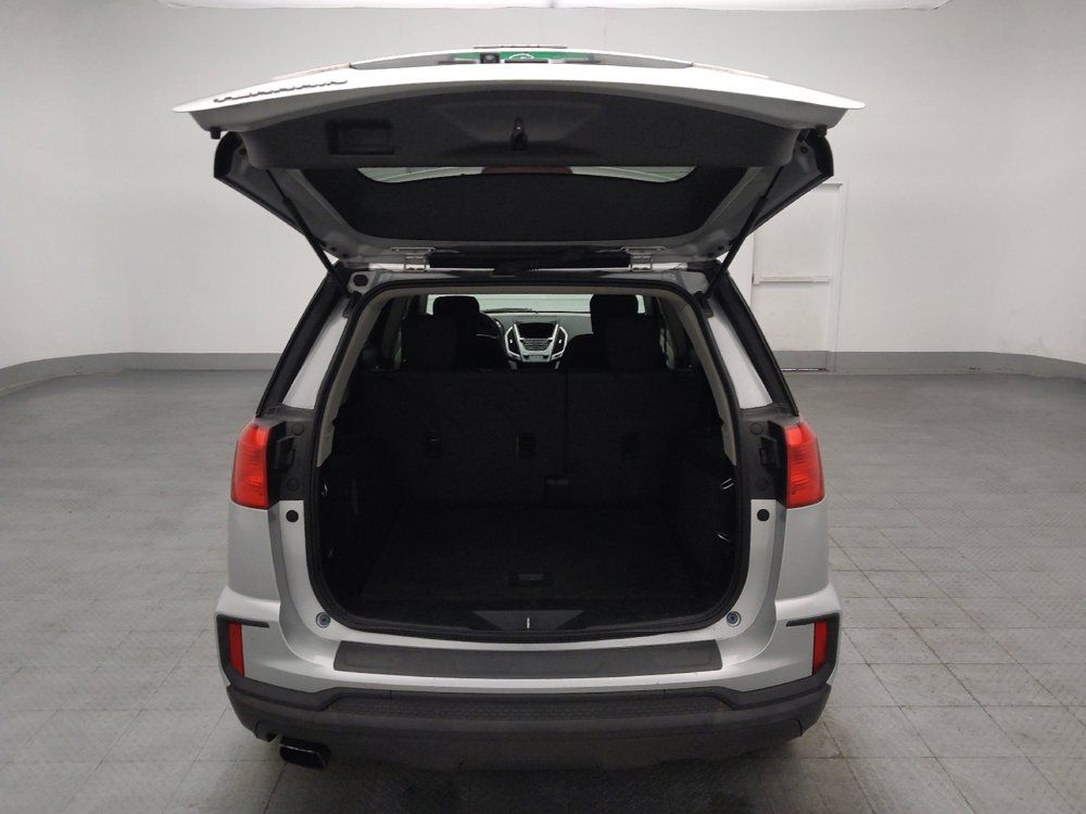 Used 2017 GMC Terrain SLE FWD image 29
