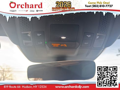 Used 2021 Porsche Taycan Base image 22