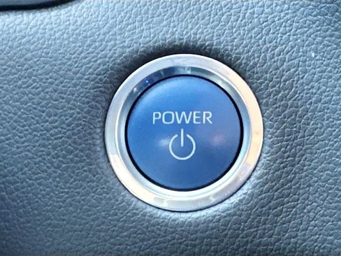 Used 2024 Toyota Tundra Limited image 20