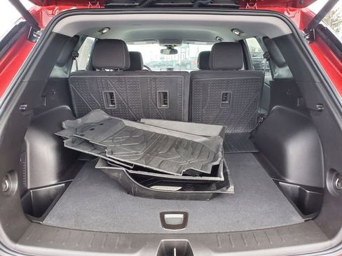 Certified 2024 Chevrolet Blazer LT w/ Convenience Package image 11