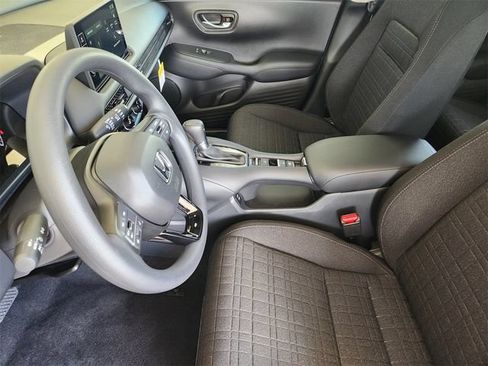 New 2027 Honda HR-V LX image 10