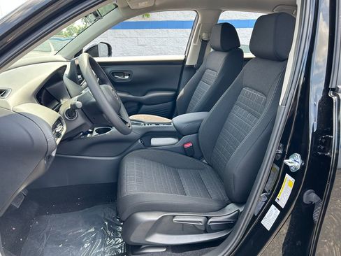 Used 2026 Honda HR-V LX image 16