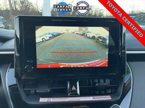 Certified 2025 Toyota Corolla LE image 9