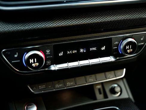 Certified 2024 Audi SQ5 Premium AWD/4WD image 36