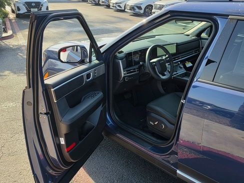 New 2025 Hyundai Santa Fe Limited image 41