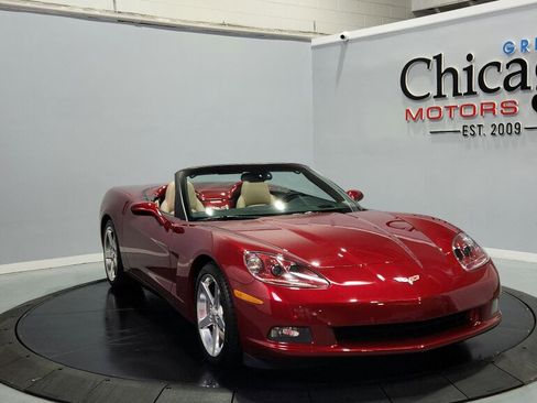 Used 2006 Chevrolet Corvette Convertible w/ Preferred Equipment Group RWD image 3