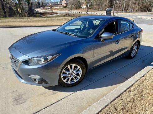 Used 2015 MAZDA MAZDA3 i Touring image 1
