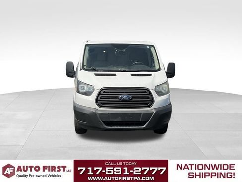 Used 2017 Ford Transit 250 130 Low Roof RWD image 2