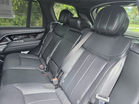 Certified 2023 Land Rover Range Rover SE AWD/4WD image 17