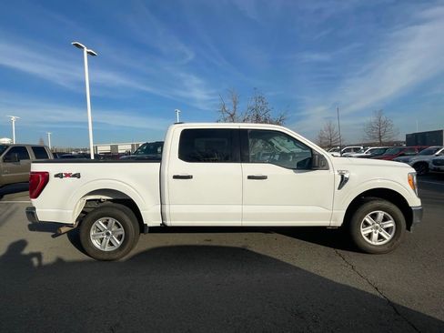 Used 2022 Ford F150 XLT w/ Equipment Group 301A Mid image 9