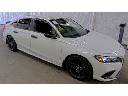 Used 2022 Honda Civic Sport image 3