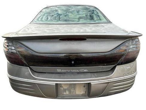 Used 2001 Pontiac Bonneville SE FWD image 4