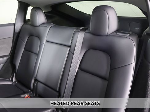 Used 2023 Tesla Model Y Performance image 8