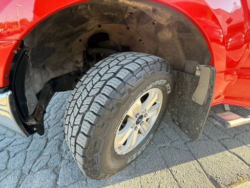 Used 2015 Ford F150 XLT AWD/4WD image 28