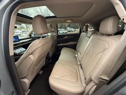 Certified 2022 Lincoln Nautilus Reserve image 15