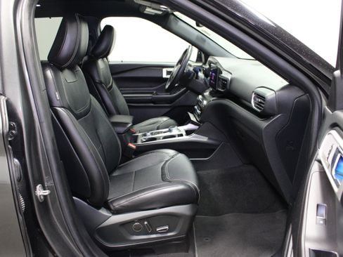 Used 2020 Ford Explorer ST AWD/4WD image 16