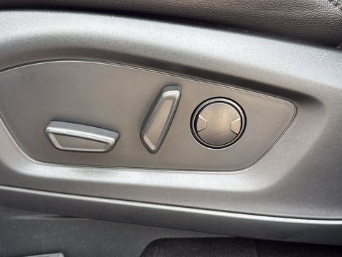 Used 2023 Ford Explorer ST w/ Equipment Group 401A image 20