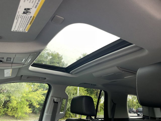 Used 2018 Chevrolet Tahoe LT AWD/4WD image 19