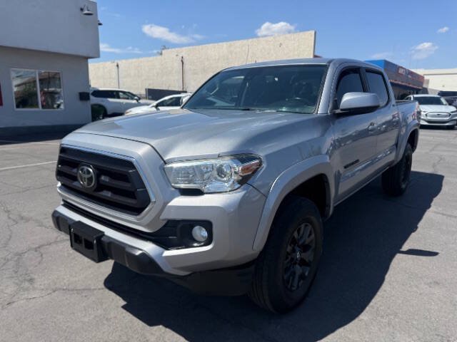 Used 2021 Toyota Tacoma SR5 RWD image 7