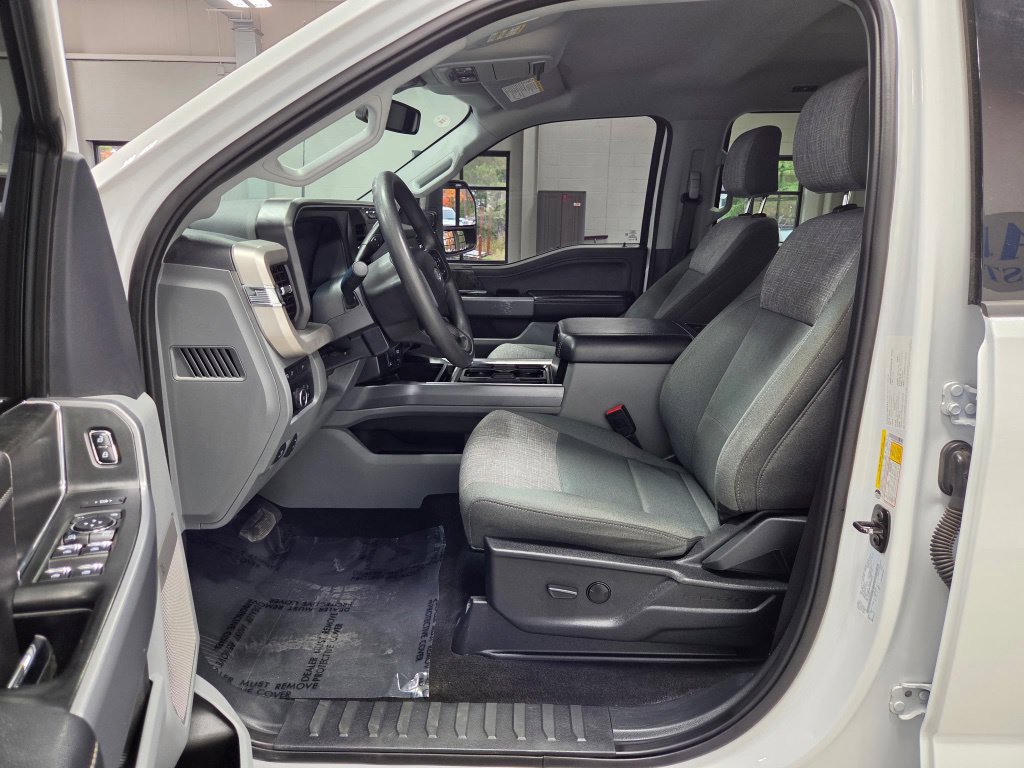 Used 2024 Ford F250 XLT w/ XLT Premium Package AWD/4WD image 32