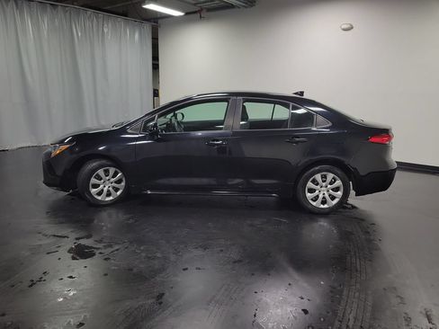 Used 2024 Toyota Corolla LE FWD image 5