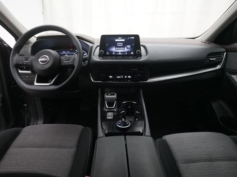 Certified 2023 Nissan Rogue SV image 5