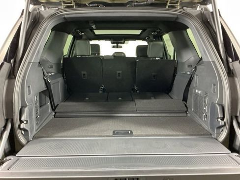 New 2025 Ford Expedition Tremor image 32