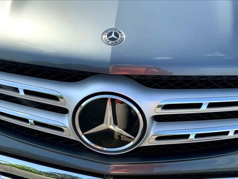 Certified 2018 Mercedes-Benz GLS 450 4MATIC image 30