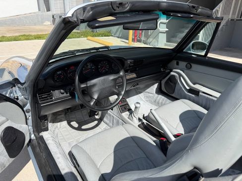 Used 1996 Porsche 911 Carrera 4 AWD/4WD image 18