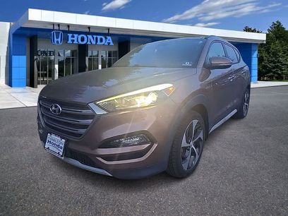 Used 2017 Hyundai Tucson Limited w/ Limited Ultimate Package 03