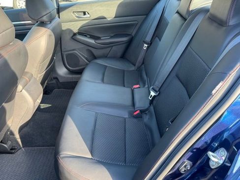 Used 2023 Nissan Altima 2.5 SR image 16