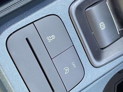 New 2026 Ford Maverick XLT image 10