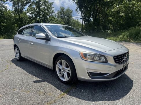 Used 2015 Volvo V60 T5 Premier AWD/4WD image 3