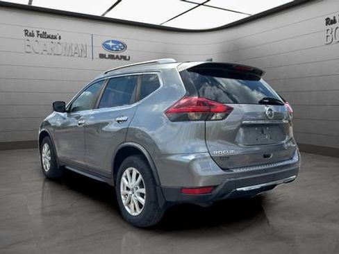 Used 2017 Nissan Rogue SV AWD/4WD image 7